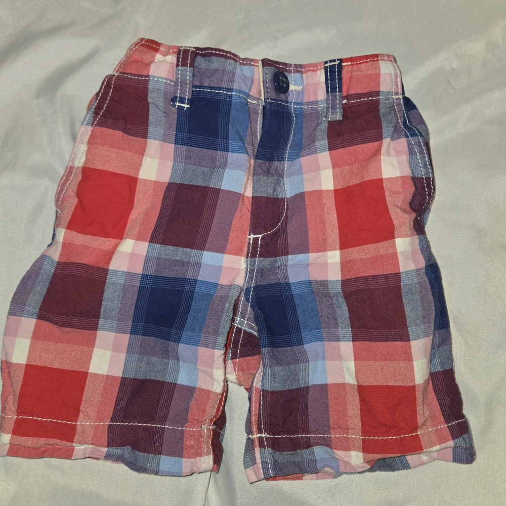 GAP Kids Boys Red, White Blue Plaid Shorts Adj Waist Hook And Bar Closure Size 5